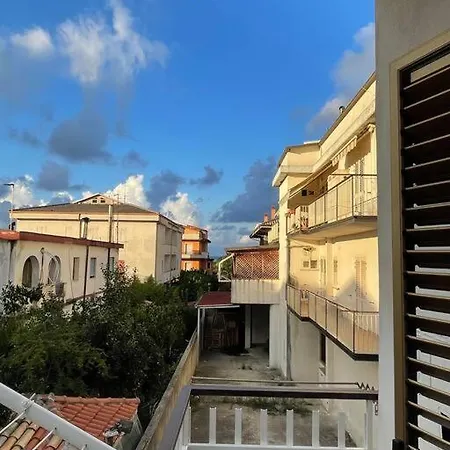 A 700mt Dal Mare Costa Degli Dei Bivona (Calabria)
