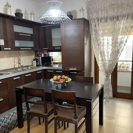 A 700mt Dal Mare Costa Degli Dei Apartamento *